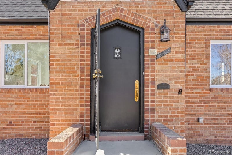 1467 Clermont St, Denver, CO 80220