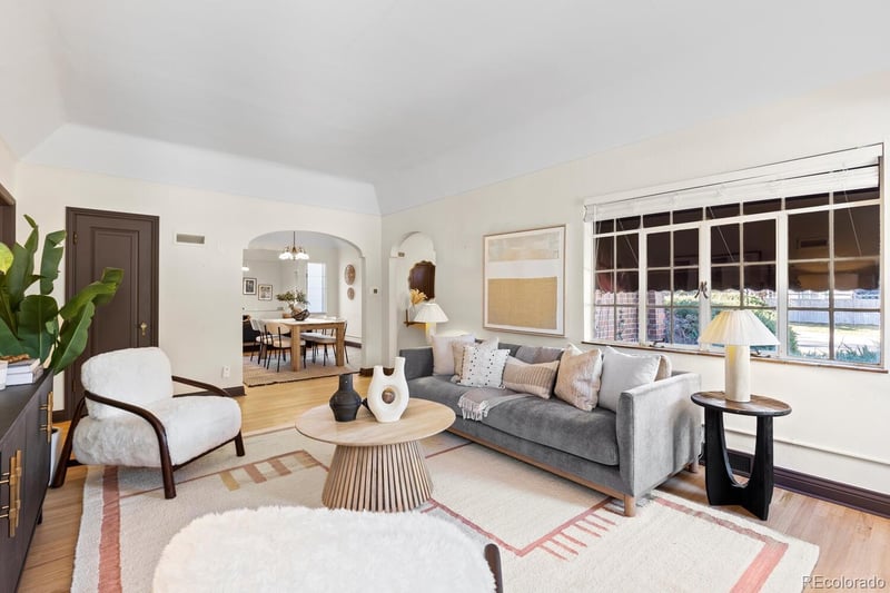 390 Dexter St, Denver, CO 80220