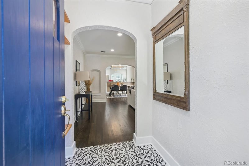1936 Ivanhoe St, Denver, CO 80220