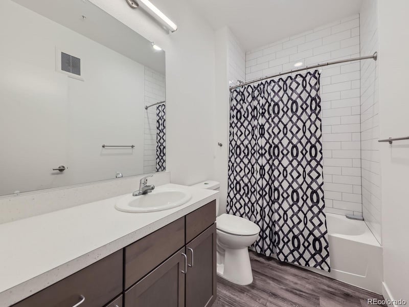 8475 E 36th Ave #223, Denver, CO 80238