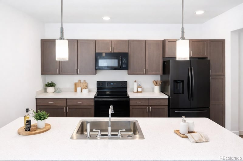 8475 E 36th Ave #223, Denver, CO 80238