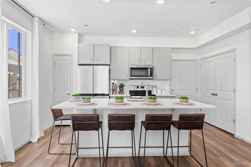 4628 N Sicily St, Aurora, CO 80019