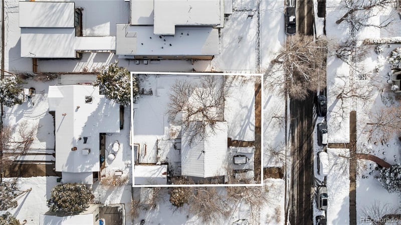 2432 S Saint Paul St, Denver, CO 80210
