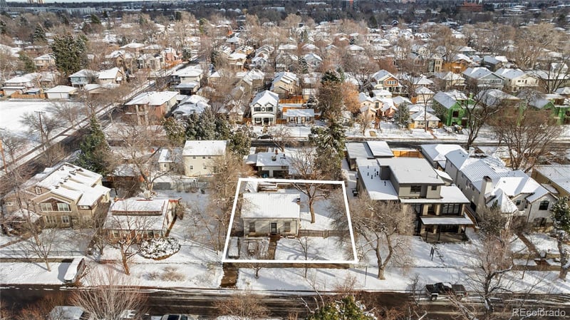 2432 S Saint Paul St, Denver, CO 80210