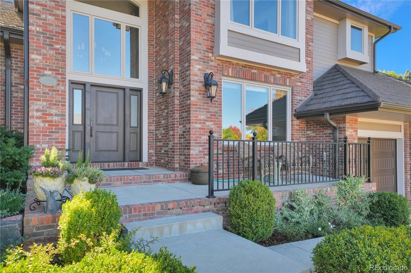 5586 E Mineral Ln, Centennial, CO 80122