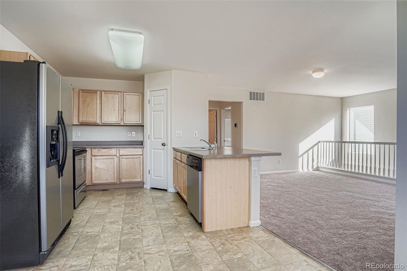 18649 E 46th Pl, Denver, CO 80249