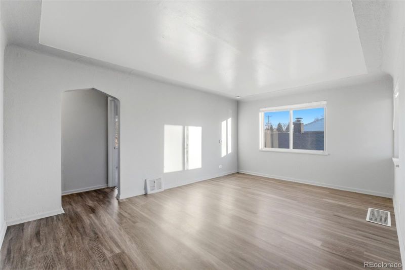 1782 Boston St, Aurora, CO 80010