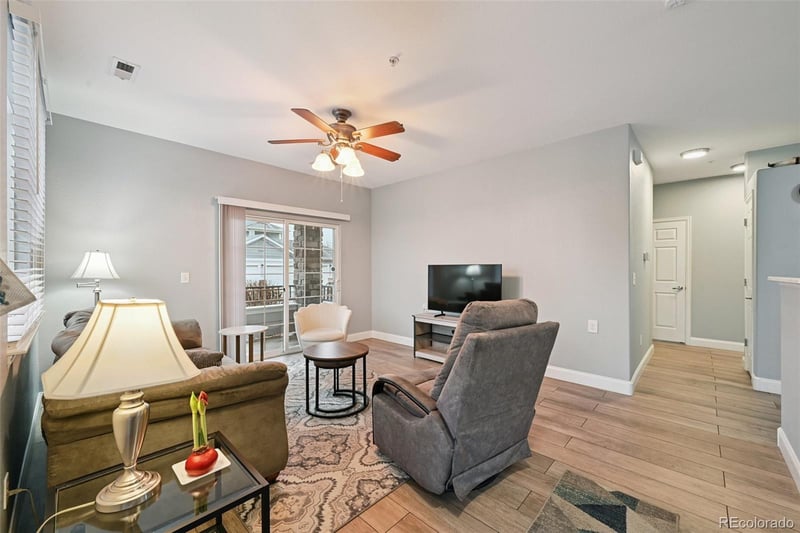 5255 Memphis St #208, Denver, CO 80239