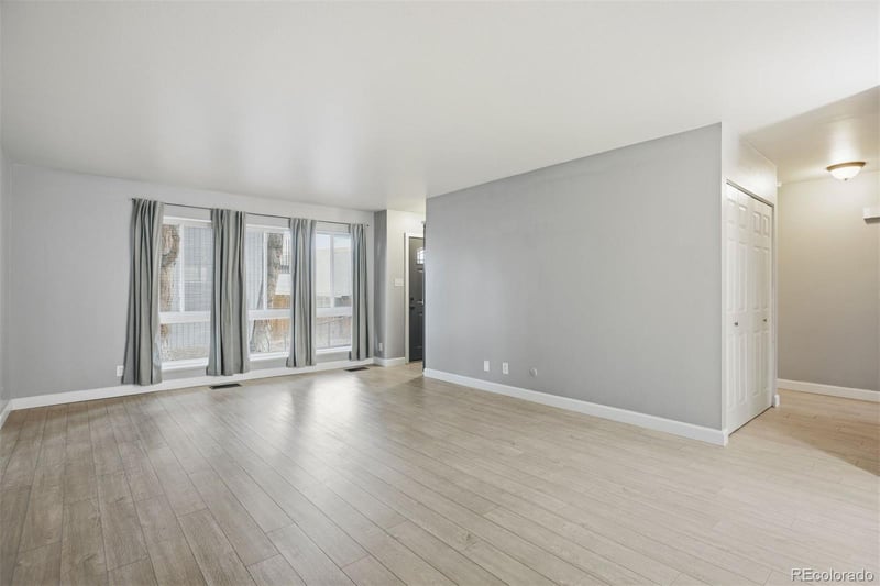 6495 E Happy Canyon Rd #30, Denver, CO 80237