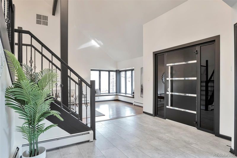 4853 S Crystal St, Aurora, CO 80015