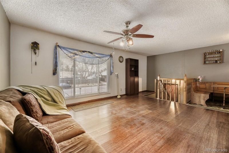 9323 W Columbia Pl, Lakewood, CO 80227