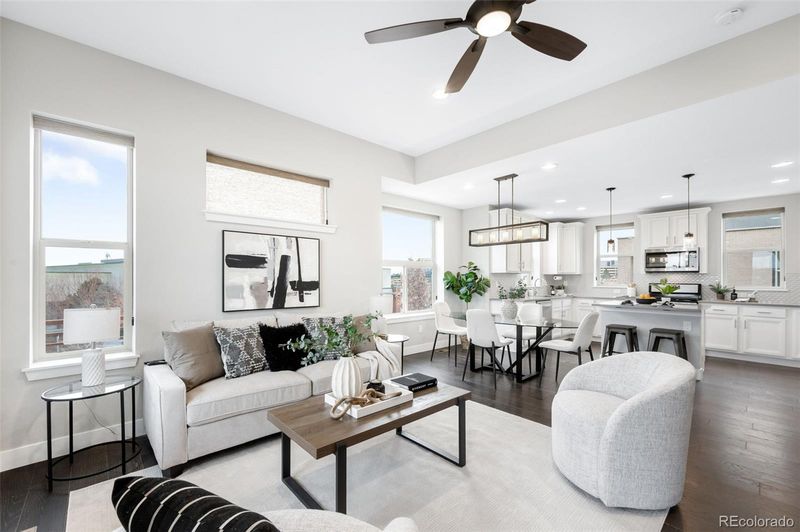10043 Town Ridge Ln, Lone Tree, CO 80124