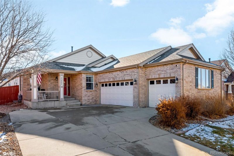 23802 E Chenango Pl, Aurora, CO 80016