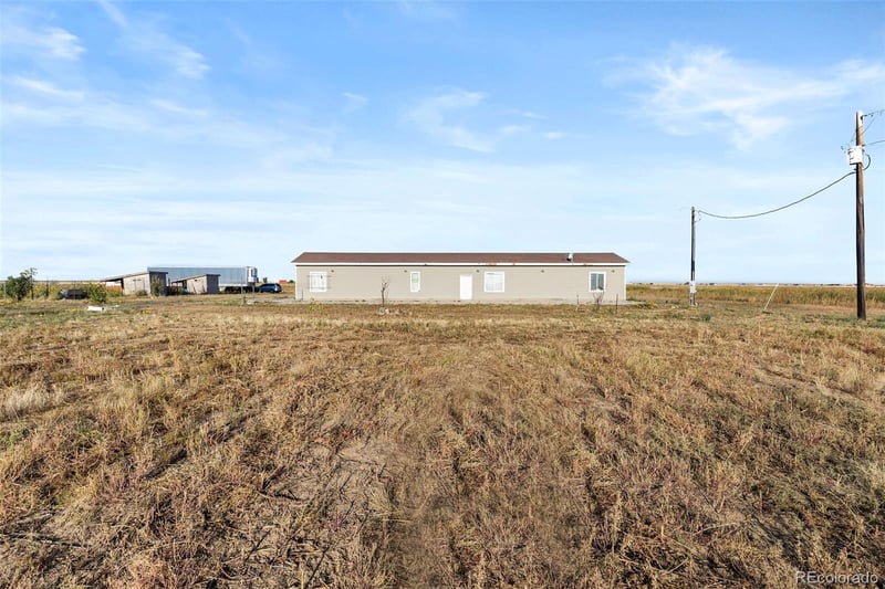 47081 E 106th Ave, Bennett, CO 80102