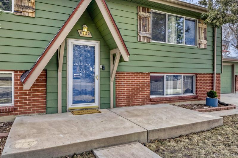 5152 W 61st Ave, Arvada, CO 80003