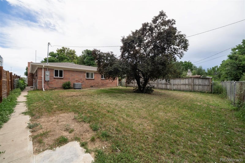 1815 S Monroe St, Denver, CO 80210