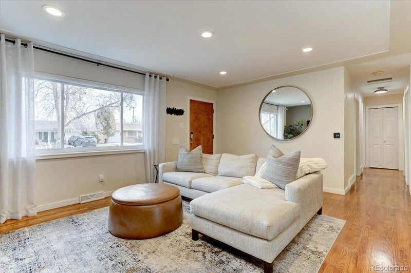 807 S Jasmine St, Denver, CO 80224