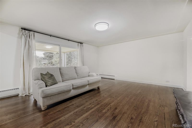 3843 S Elm St, Denver, CO 80237