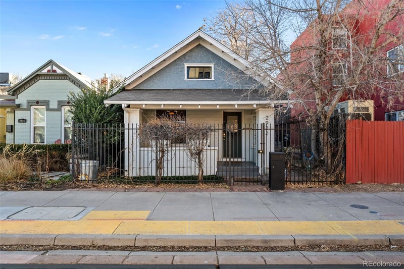 2922 Welton St, Denver, CO 80205