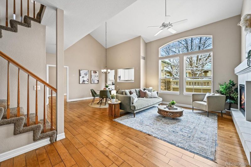 8843 Edinburgh Cir, Highlands Ranch, CO 80129