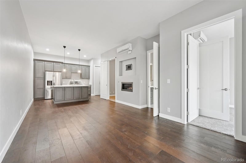 336 E 1st Ave #207, Denver, CO 80203