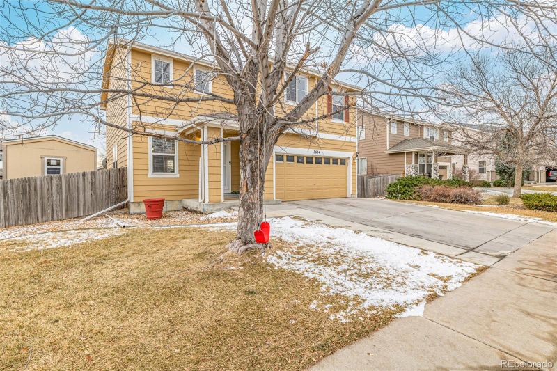 3654 E 94th Dr, Thornton, CO 80229