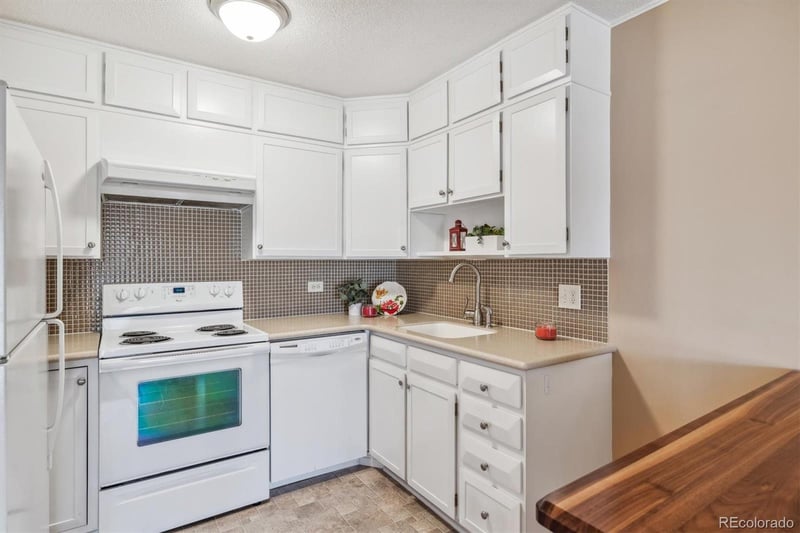 690 S Alton Way #1C, Denver, CO 80247
