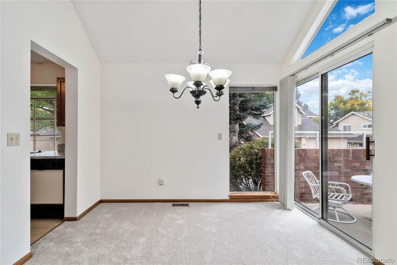 2136 S Scranton Way, Aurora, CO 80014