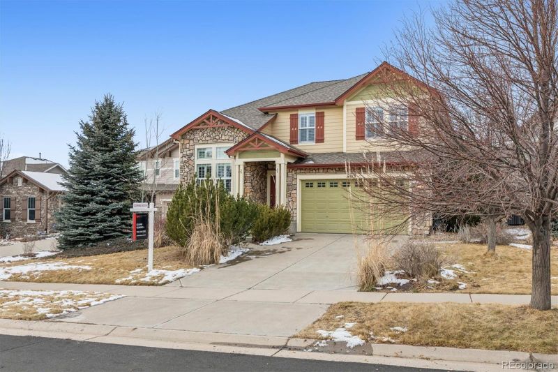 6813 S Harvest Ct, Aurora, CO 80016