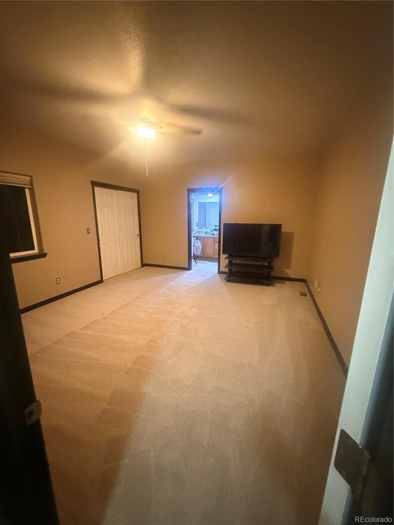 985 Depew St, Lakewood, CO 80214