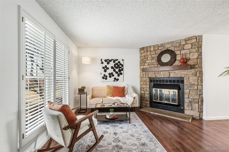9468 W Ontario Dr, Littleton, CO 80128