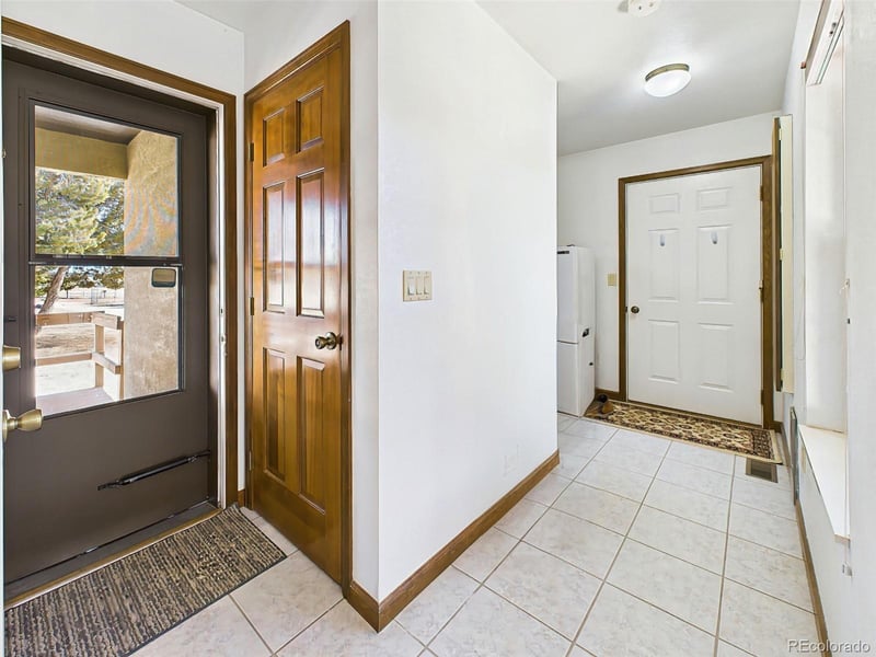 611 Q St, Penrose, CO 81240