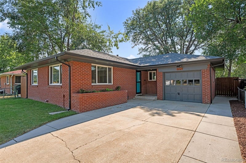 3221 Krameria St, Denver, CO 80207