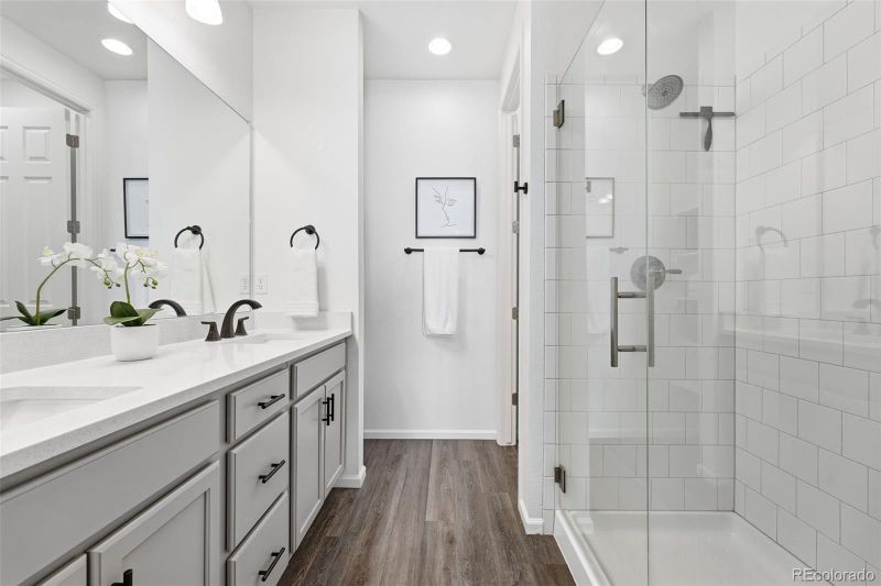 4632 S Malaya Ct, Aurora, CO 80015