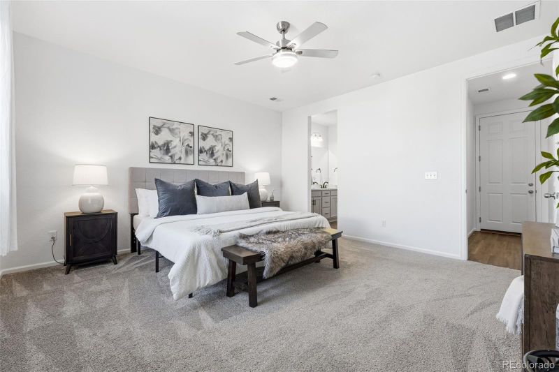 4632 S Malaya Ct, Aurora, CO 80015