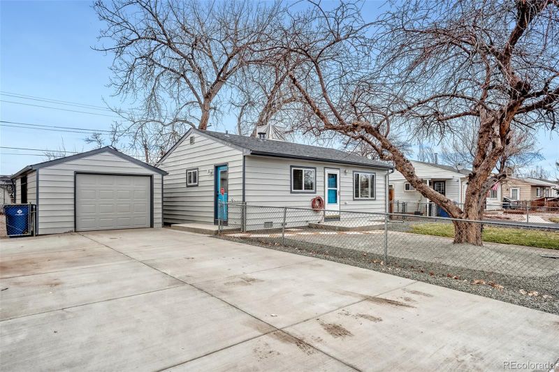 5215 Ingalls St, Arvada, CO 80002