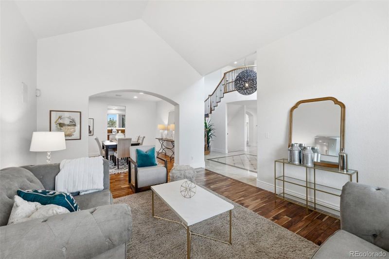 7086 Esperanza Dr, Castle Pines, CO 80108