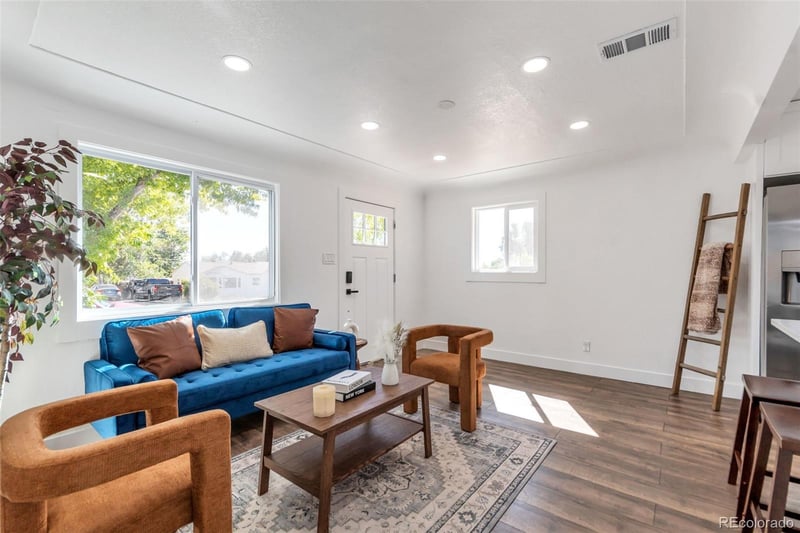 1135 S Vrain St, Denver, CO 80219