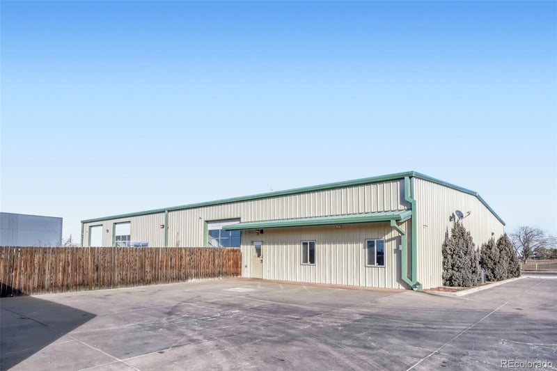 8681 Rosemary St, Commerce City, CO 80022