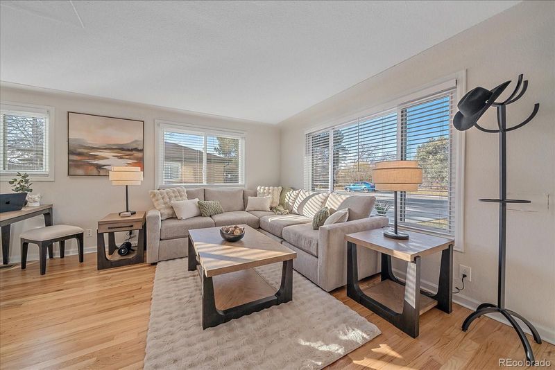 5420 Garland St, Arvada, CO 80002