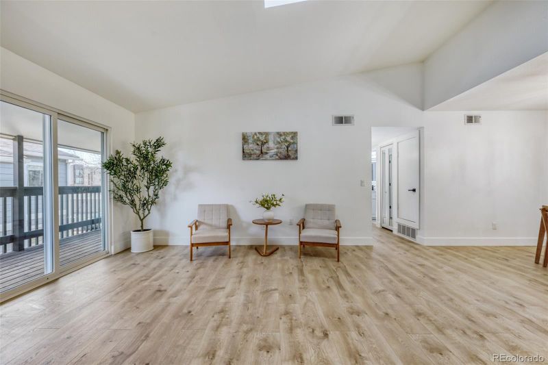3484 S Eagle St #204, Aurora, CO 80014