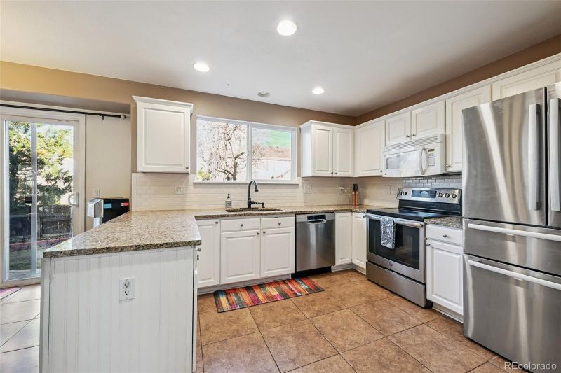 1135 Riddlewood Ln, Highlands Ranch, CO 80129