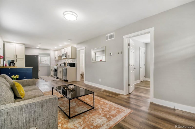 842 Grove St, Denver, CO 80204