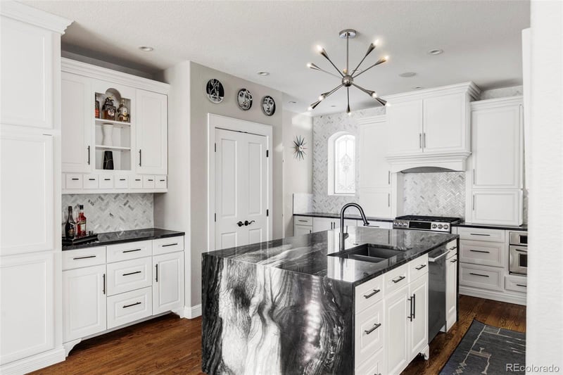 99 S Syracuse St, Denver, CO 80230