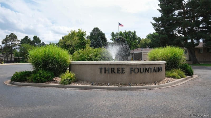 3292 S Onieda Way, Denver, CO 80224