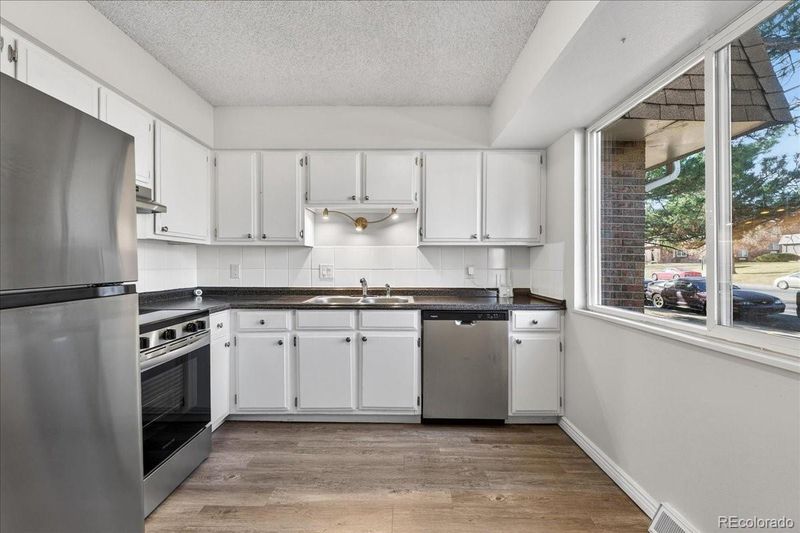 5670 S Lowell Blvd, Littleton, CO 80123