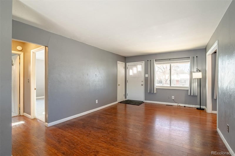 3016 S Grape Way, Denver, CO 80222