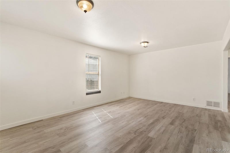 6743 King St, Denver, CO 80221