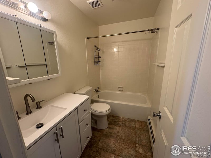 708 N Hillcrest Dr, Fort Collins, CO 80521