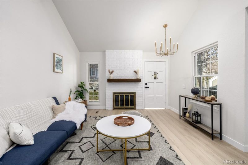 1055 S Fraser Way, Aurora, CO 80012
